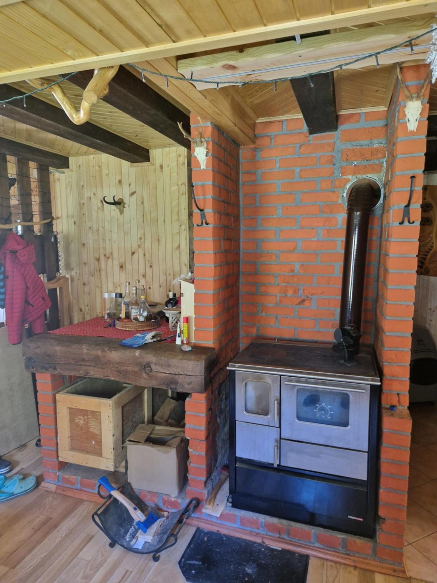 Koca V Gozdu, Forest House Near Bled Dış mekan fotoğraf