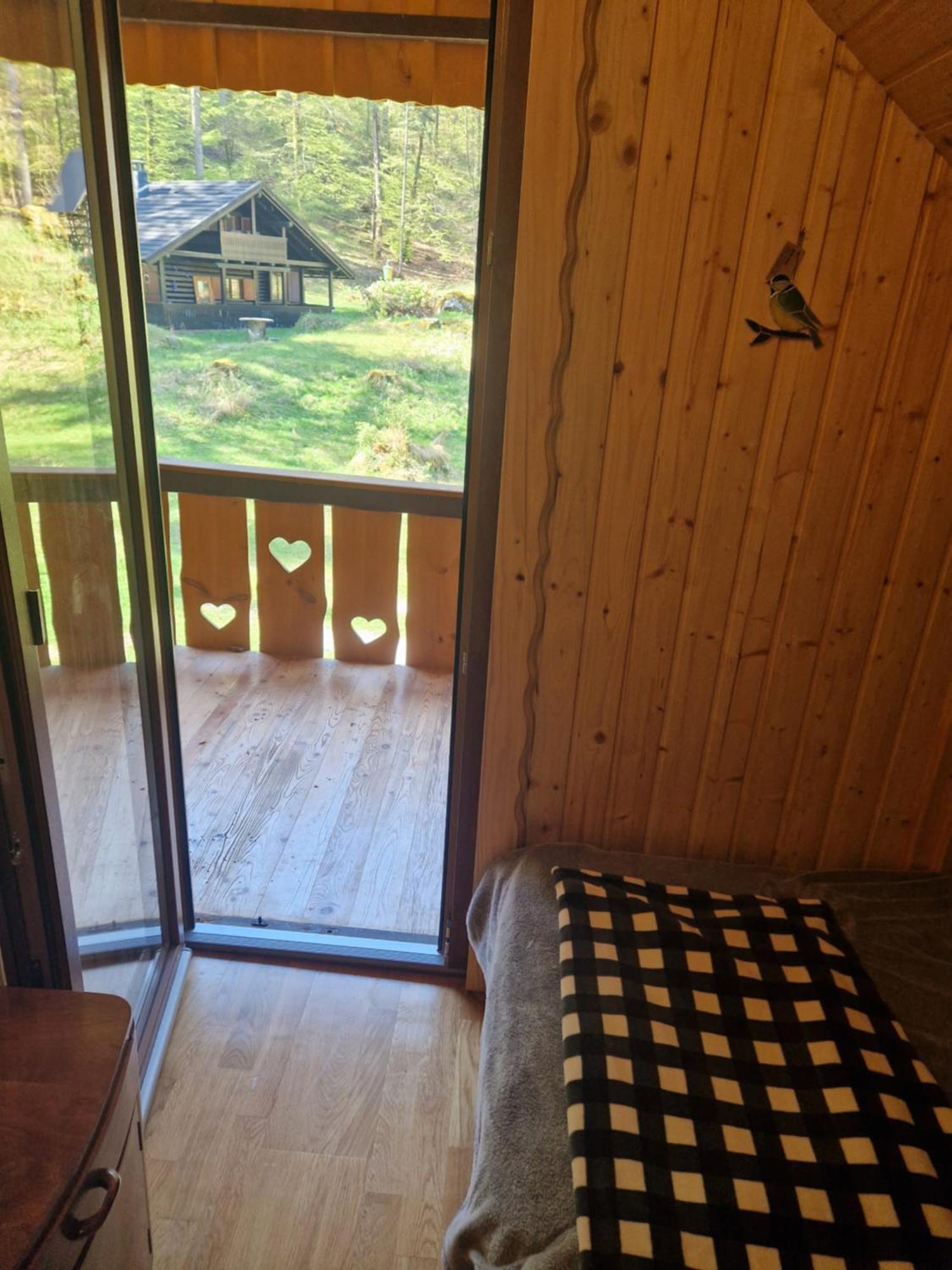 Koca V Gozdu, Forest House Near Bled Dış mekan fotoğraf