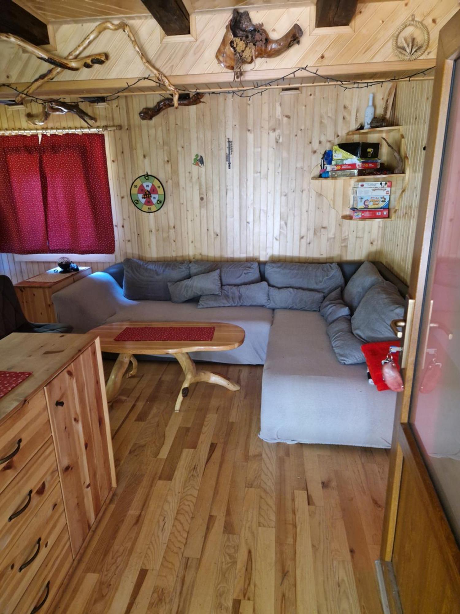 Koca V Gozdu, Forest House Near Bled Dış mekan fotoğraf